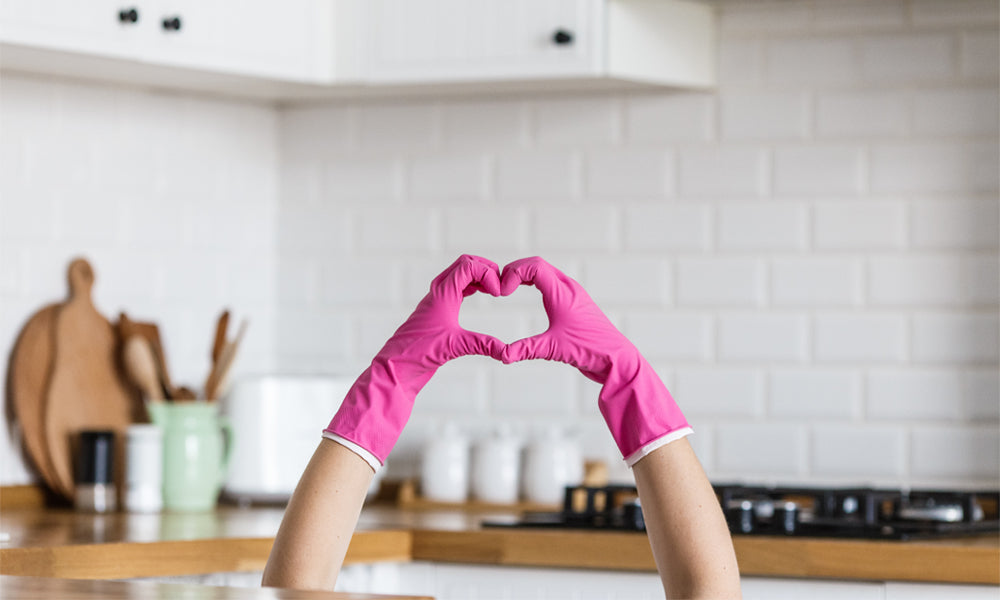 Tick Tock: How to Speed Clean Your House for Unexpected Guests