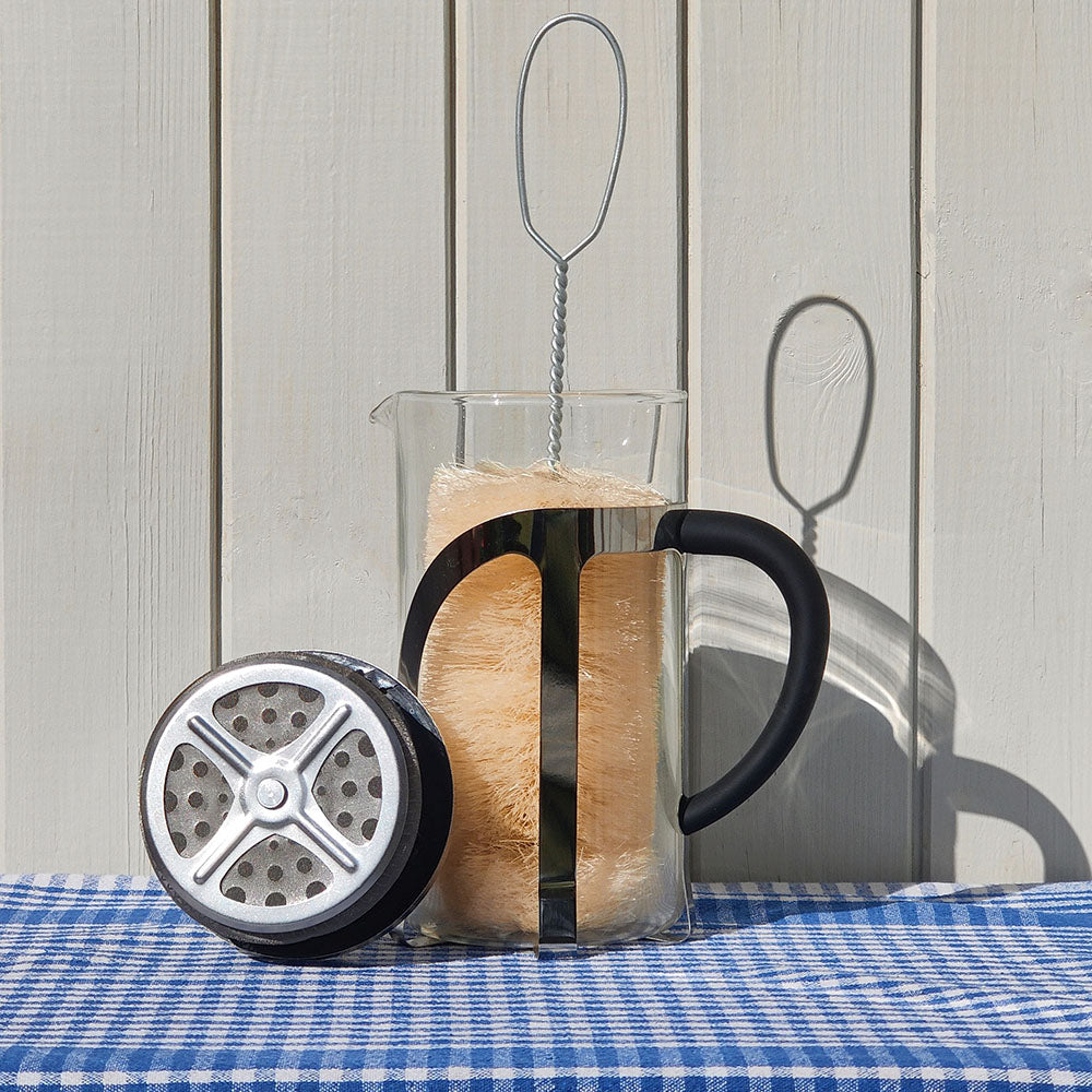 Notes from the Sink: The One Brush That Solves Your Most Annoying Washing-Up Problems